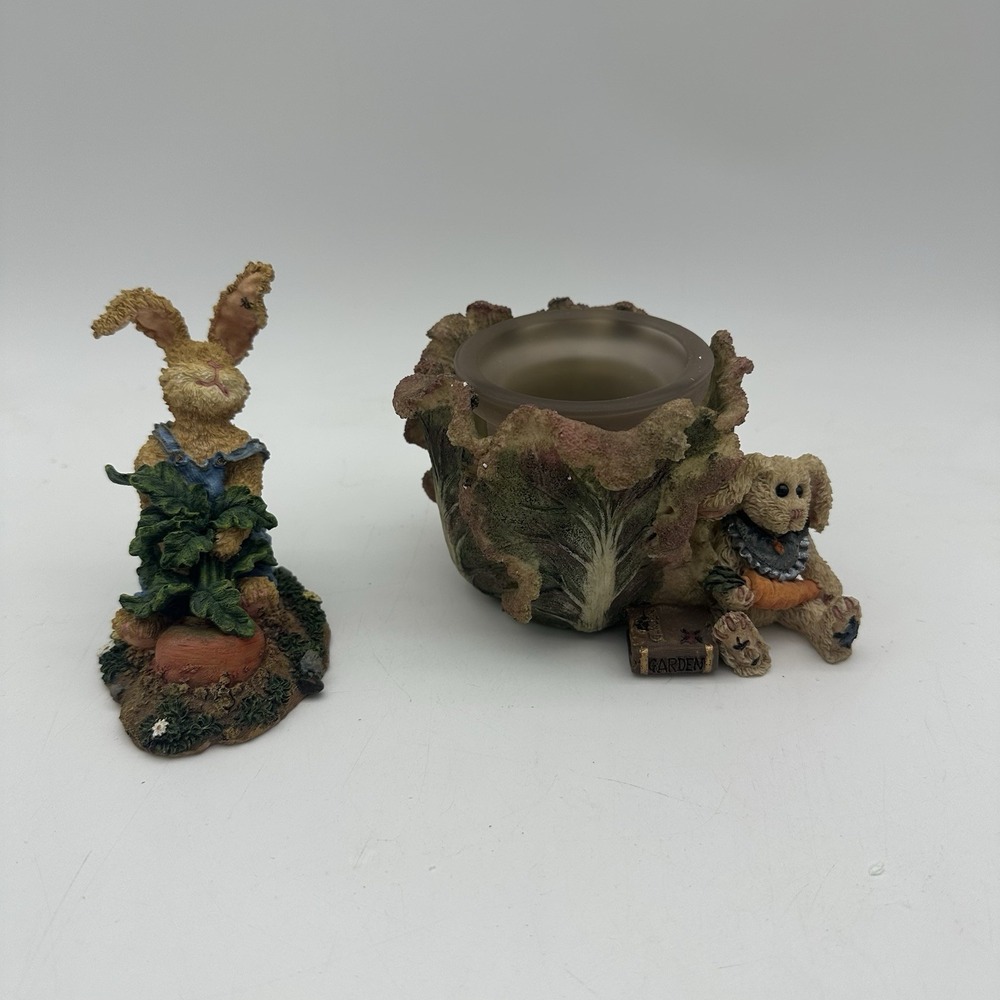 The Boyds Collection-Daphne Candle Holder‎ & Critter & Co Tugsley Hopplebuns